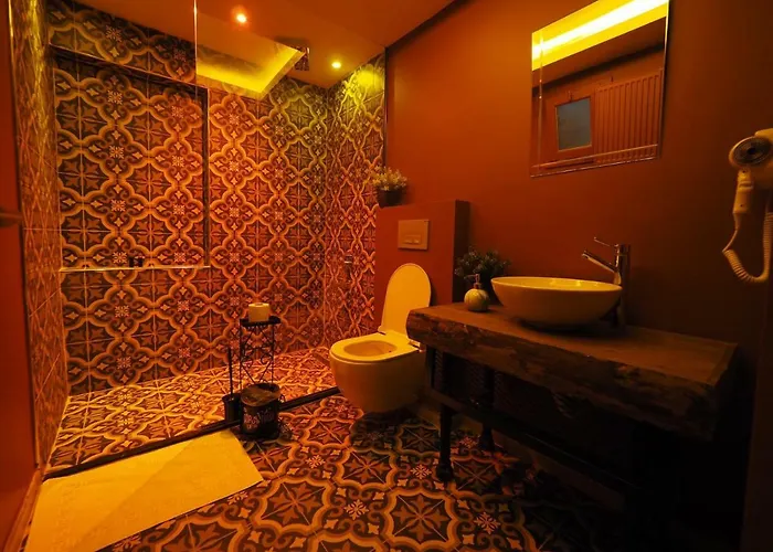 Second House Apartahotel *