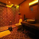 Second House Apart-hotel *